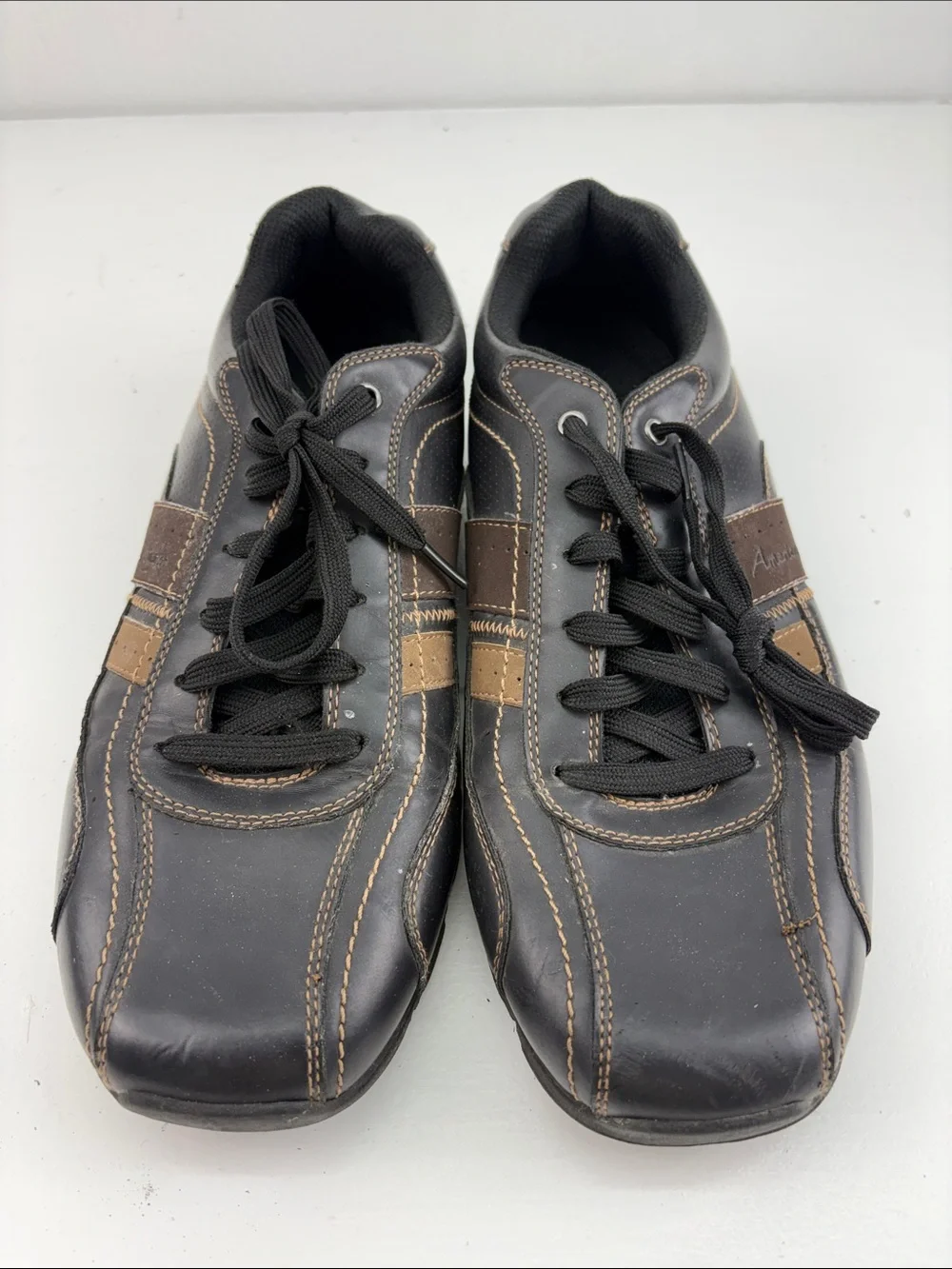 American‎ Eagle Sneakers Mens 11